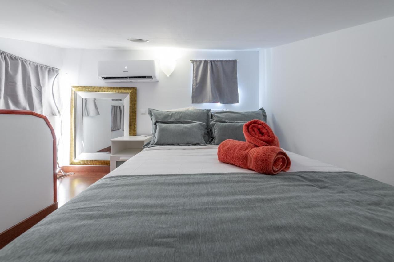 Duplex Plaza Mayor By Monaro***** Мадрид Екстериор снимка