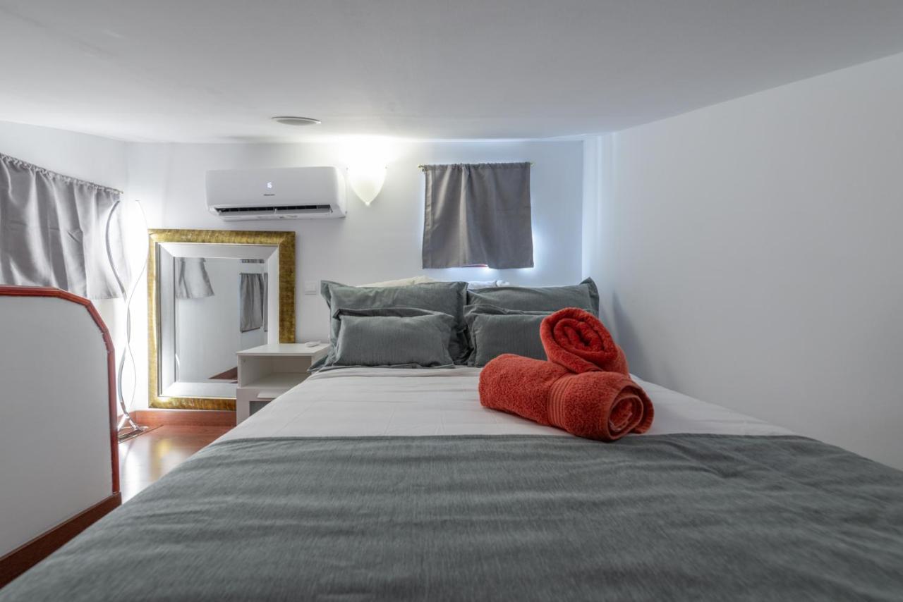 Duplex Plaza Mayor By Monaro***** Мадрид Екстериор снимка