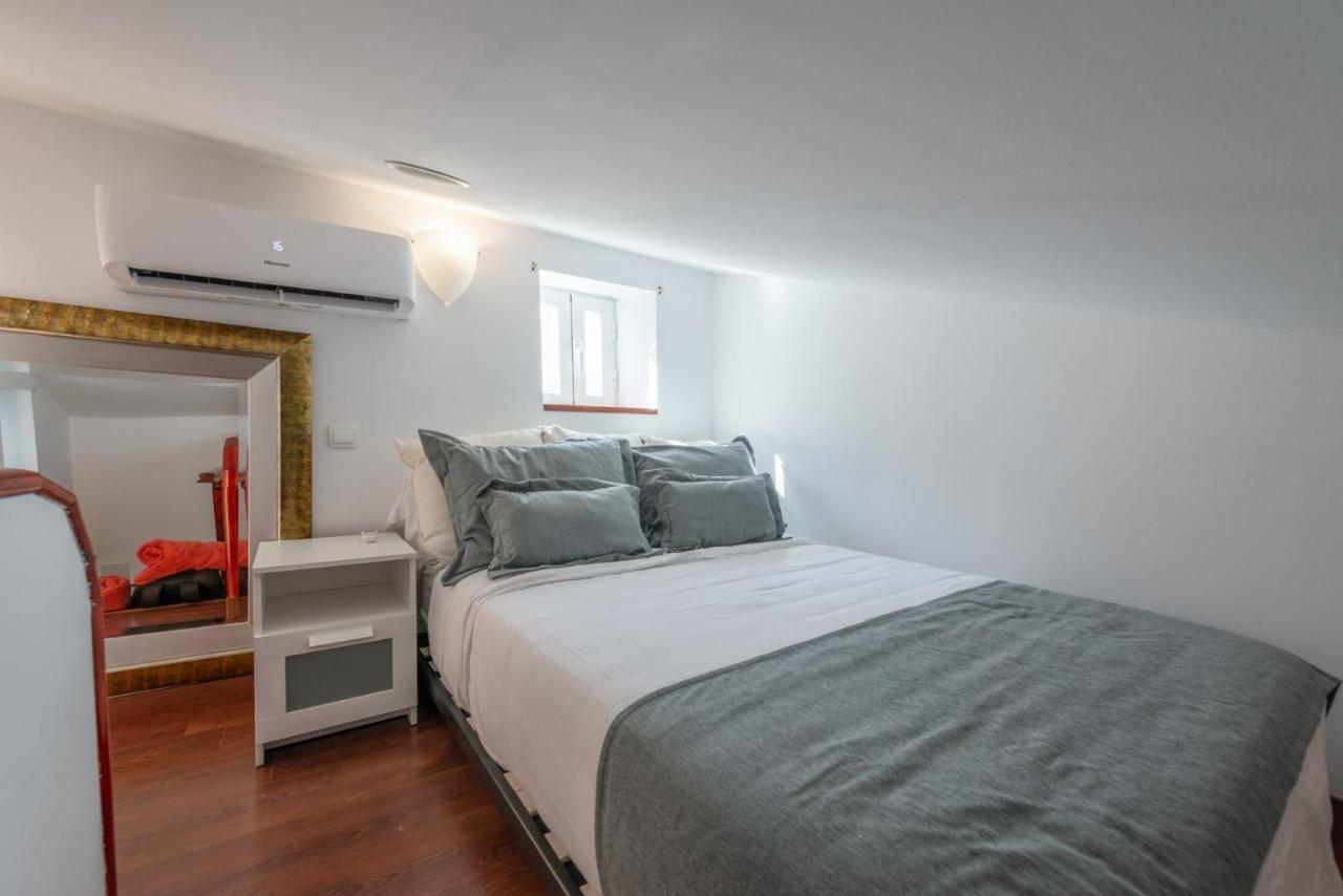 Duplex Plaza Mayor By Monaro***** Мадрид Екстериор снимка